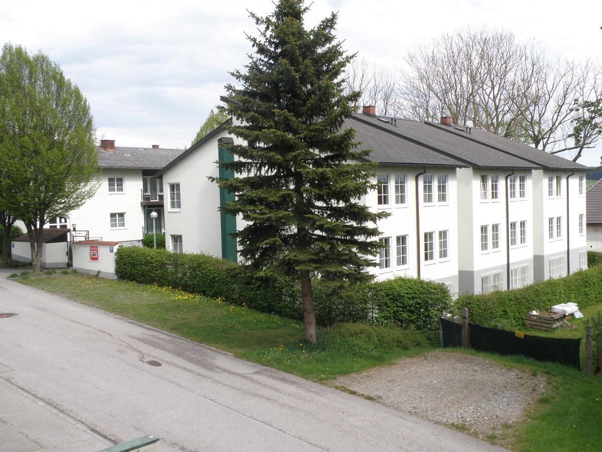 Hotel Sommerhaus Am Internats-Campus Bad Leonfelden Extérieur photo
